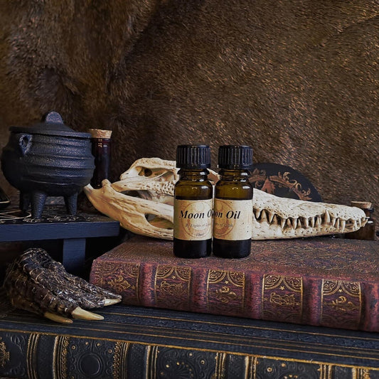 Moon Oil