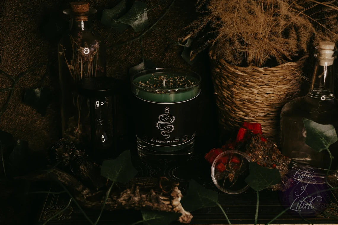 Medusa Candle