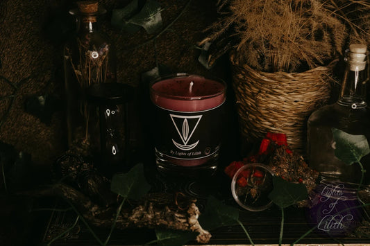 Naamah Candle